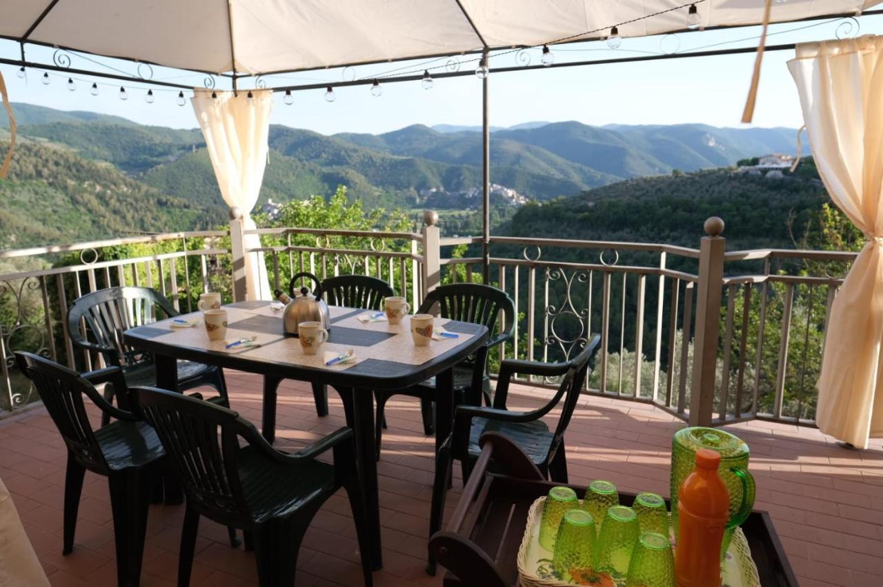 La Residenza Dei Nonni Apartman Montefranco Kültér fotó