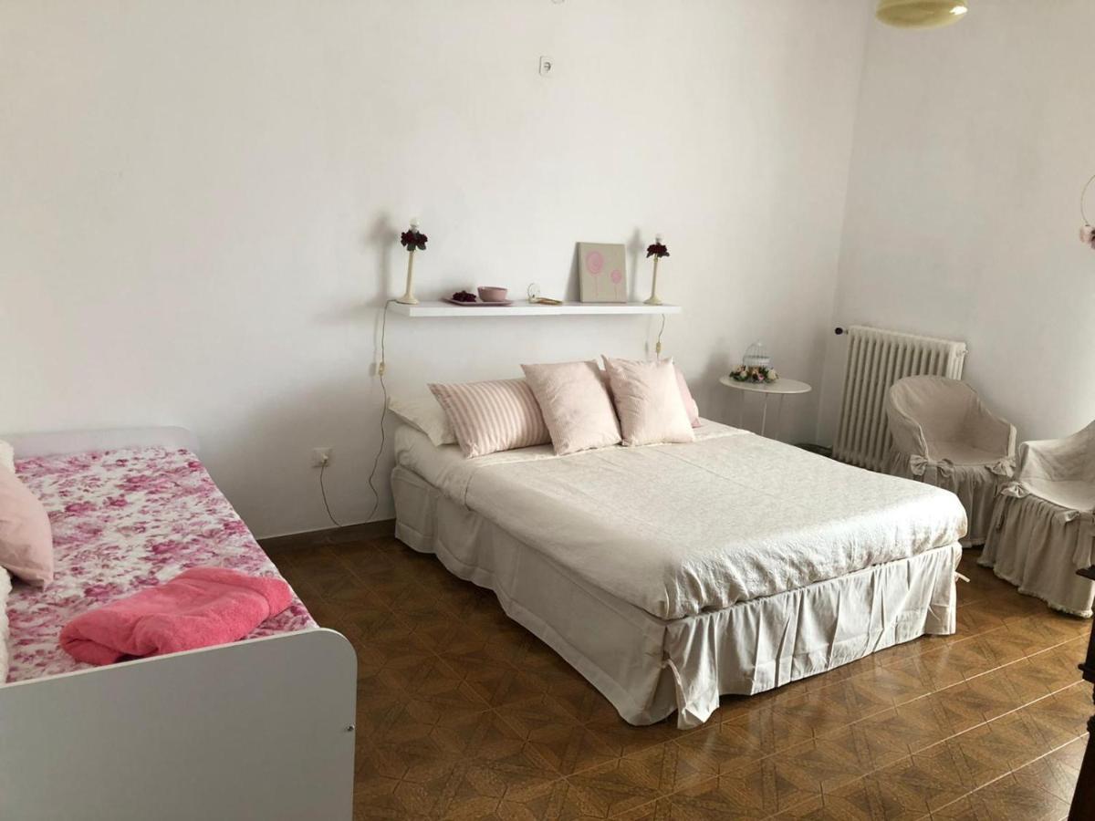 La Residenza Dei Nonni Apartman Montefranco Kültér fotó